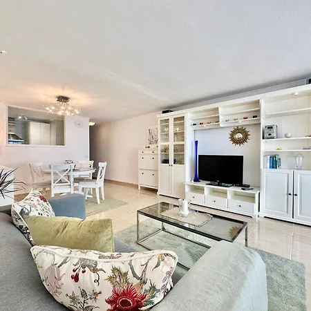 Buenavista Toscal Ii شقة